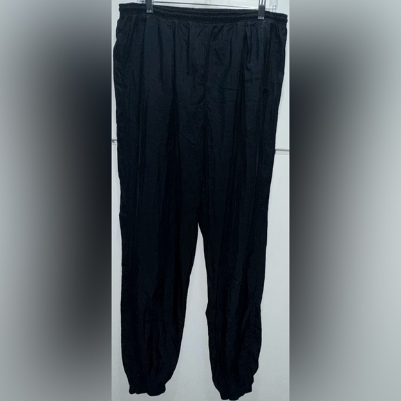 🏜️Vintage Nike Classic Black Tonal Wind Pants - Picture 1 of 10